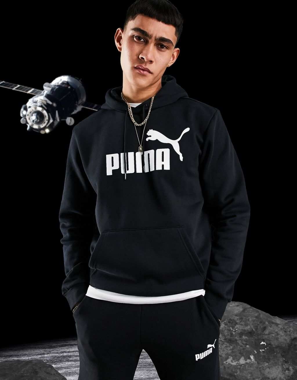 

Черная толстовка с большим логотипом Puma Essentials, Черный, Черная толстовка с большим логотипом Puma Essentials