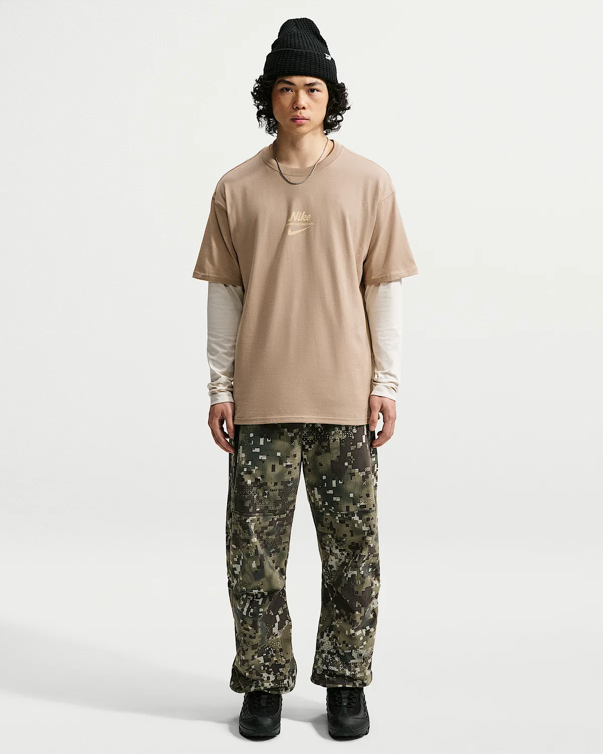 Мужская футболка Nike Sportswear, Khaki — фото 4