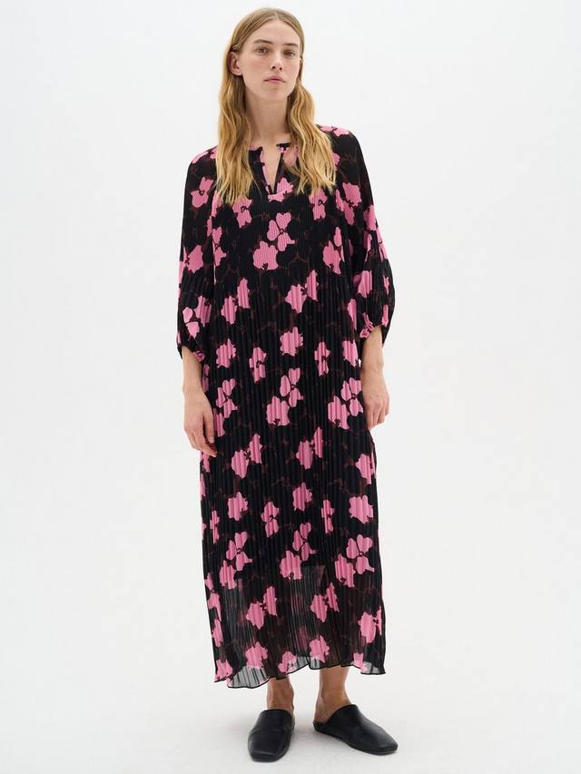 

Платье в цветочек от mendra InWear, цвет Black/Pink
