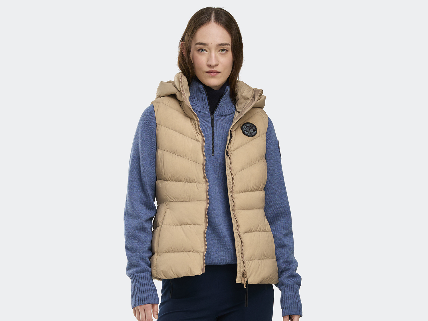 

Жилет Canada Goose Clair Black Label, Desert Sand