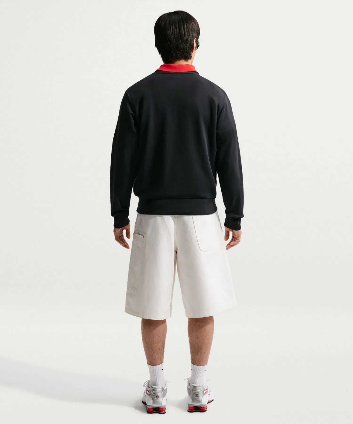 Мужская толстовка Nike Sportswear Club с круглым вырезом из французской махровой ткани IF0698-010, черная. — фото 4