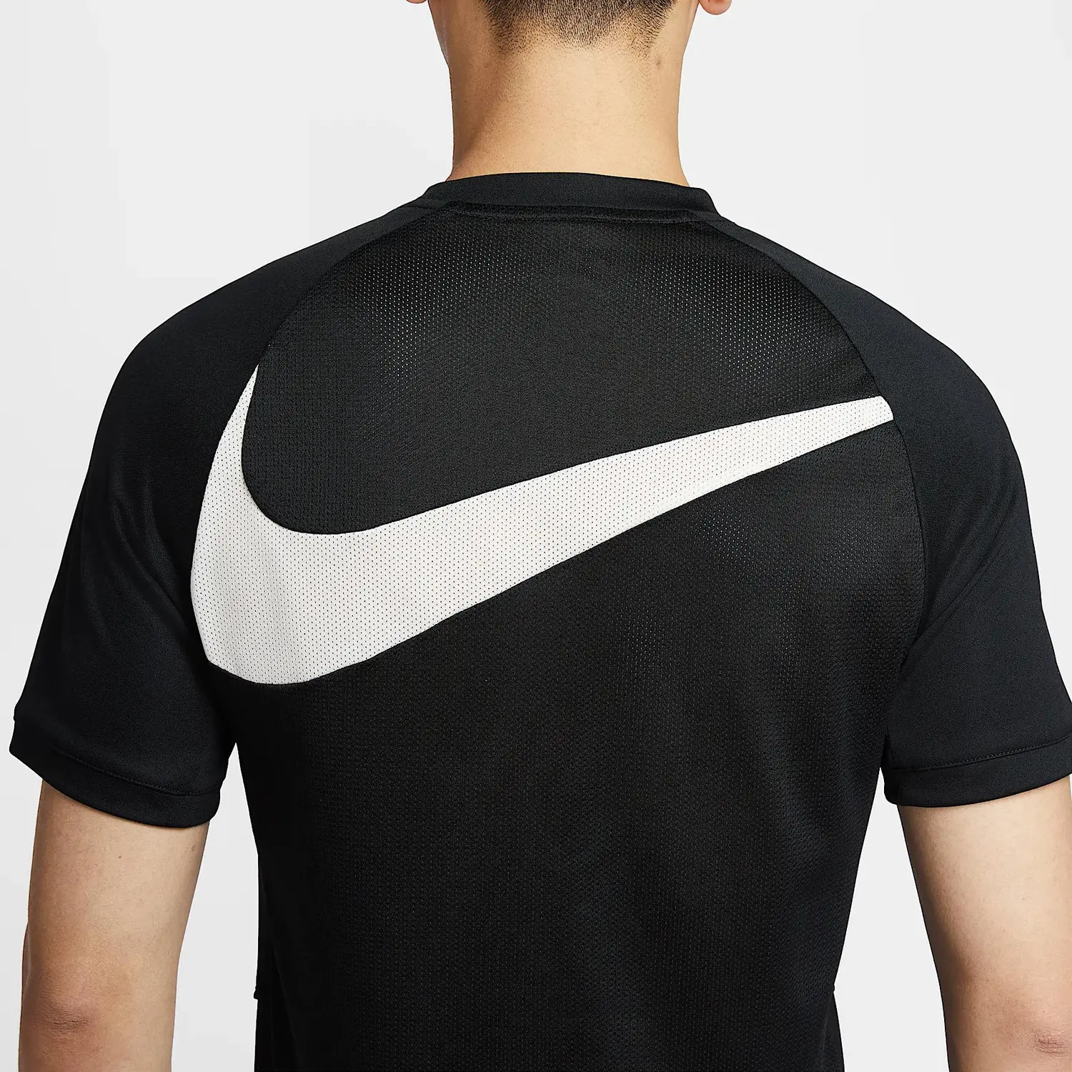 Nike Футболка Dri Fit Academy мужская black — фото 4