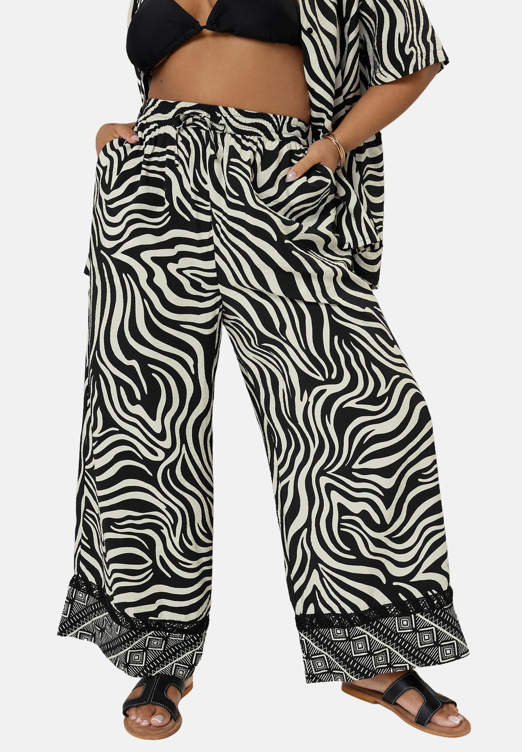 

Брюки ZEBRA PRINT WIDE LEG Yours Clothing, антрацит