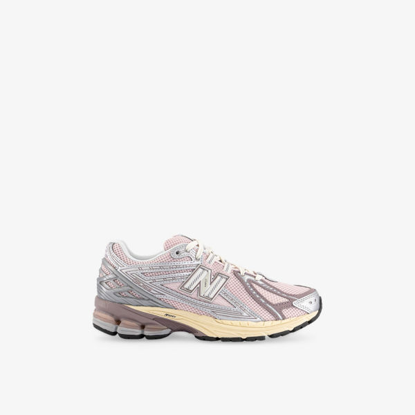 

Кроссовки New Balance 1906 низкие текстильные, серый