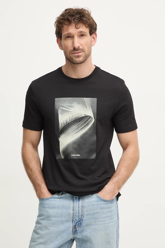 

Футболка Calvin Klein, черный