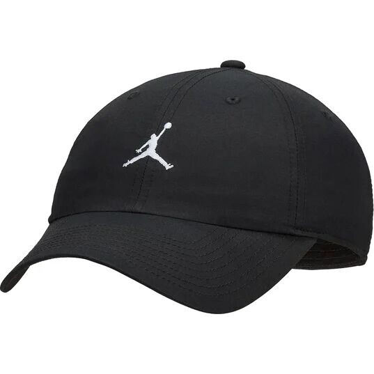 

Кепка J Club Jumpman Jordan, цвет Schwarz/Schwarz/Weiß