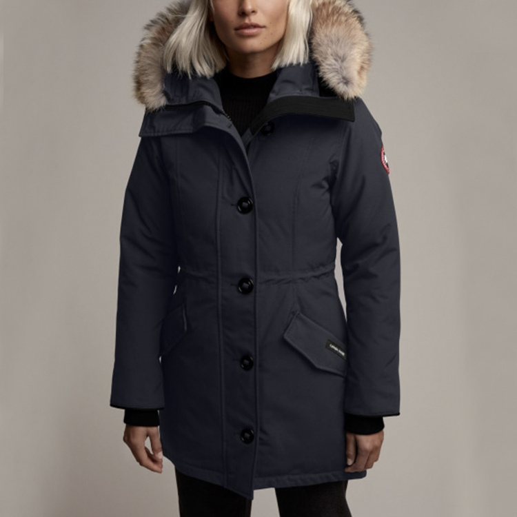 Canada Goose Куртка пуховая зимняя женская тёмно-синяя, Dark Blue — фото 4