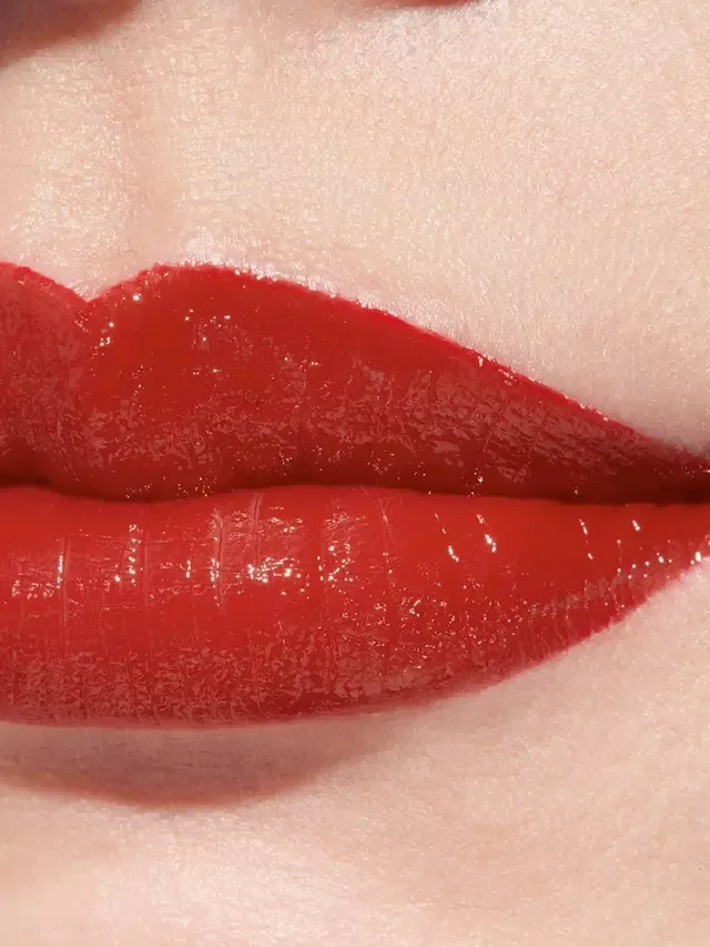 Помада Rouge Coco Longwear Satin Lipstick: увлажняющий и разглаживающий уход за губами CHANEL, 116 Lido — фото 3