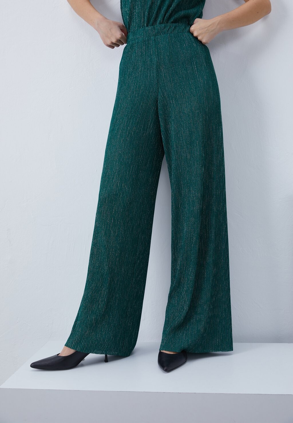 

Брюки Anna Field, цвет dark green