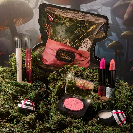 Набор для губ Makeup Revolution X Alice in Wonderland, 1 szt. — фото 2