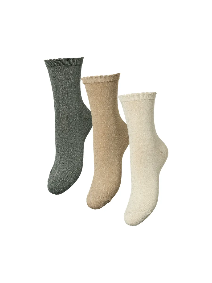 

Носки шт. "PCSEBBY GLITTER LONG 3-PACK SOCKS NOOS" (комплект, 3 пары), с ребристыми манжетами и фестончатым краем Pieces, цвет Birch Pack:3 Pack Birch/Natural/Deep Lichen
