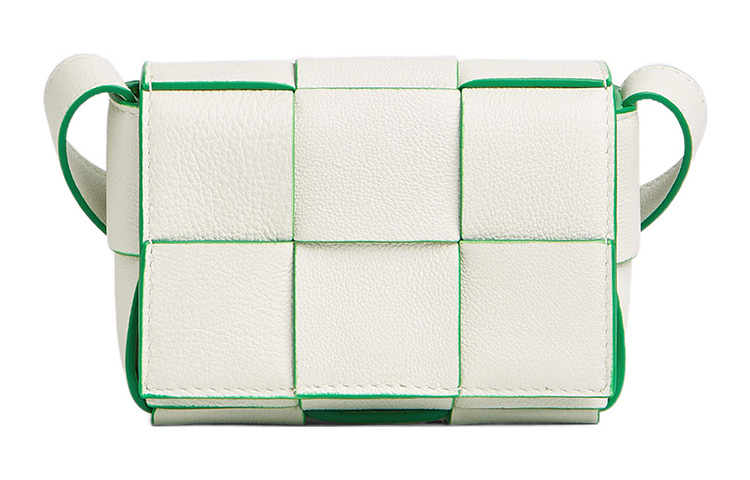 

Bottega Veneta Сумка-тофу из овчины миниатюрная женская наплечная через плечо белая и зелёная попугай