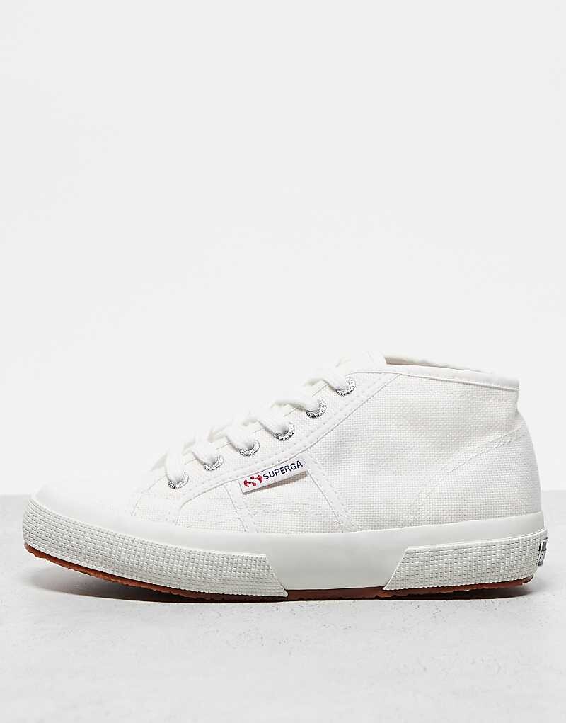 

Superga = кеды до щиколотки белого цвета = на толстой подошве