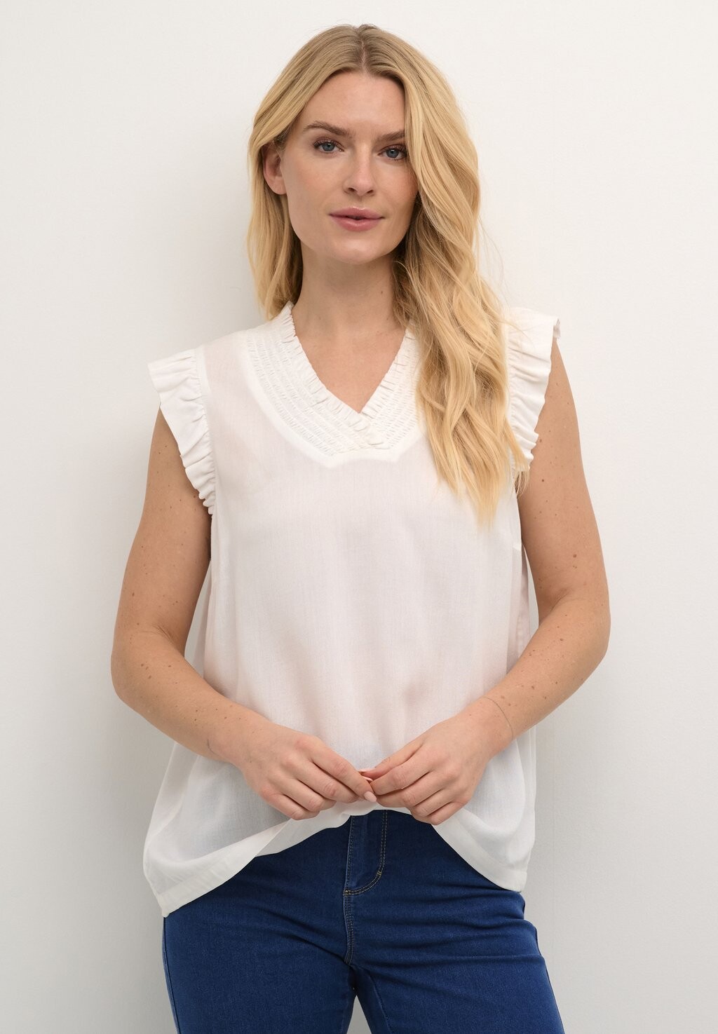 

Блузка DAHLIA SMOCK Kaffe, цвет chalk
