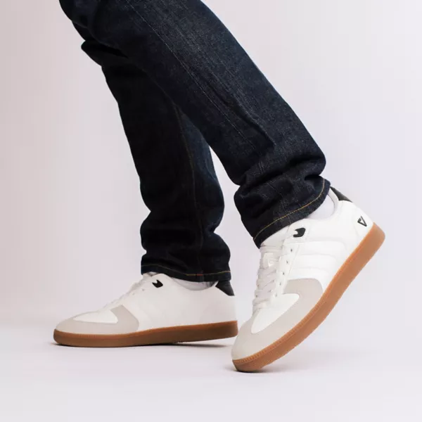 Мужские удобные кроссовки Pitch Comfort с круглым мысом и гибкой подошвой для корта Vance, черный — фото 3