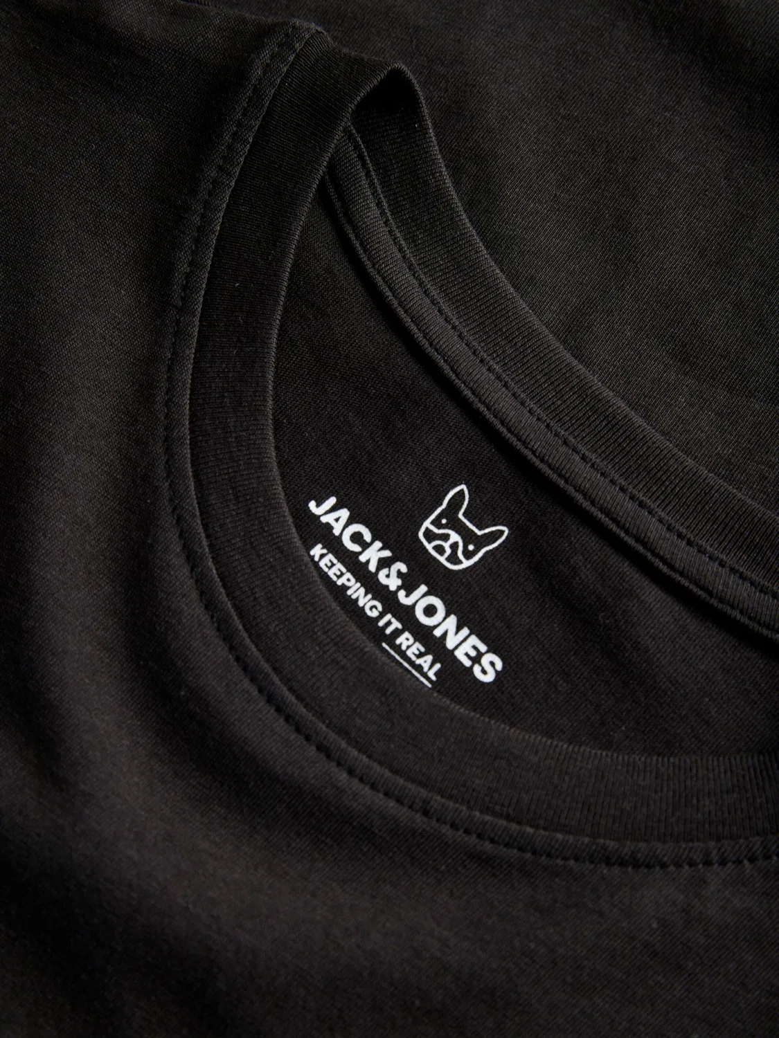 Детская футболка Jack & Jones Junior JORCASSIS черного цвета — фото 4
