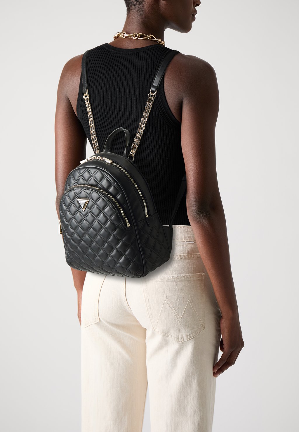 

Рюкзак GIULLY II DOME BACKPACK Guess, черный