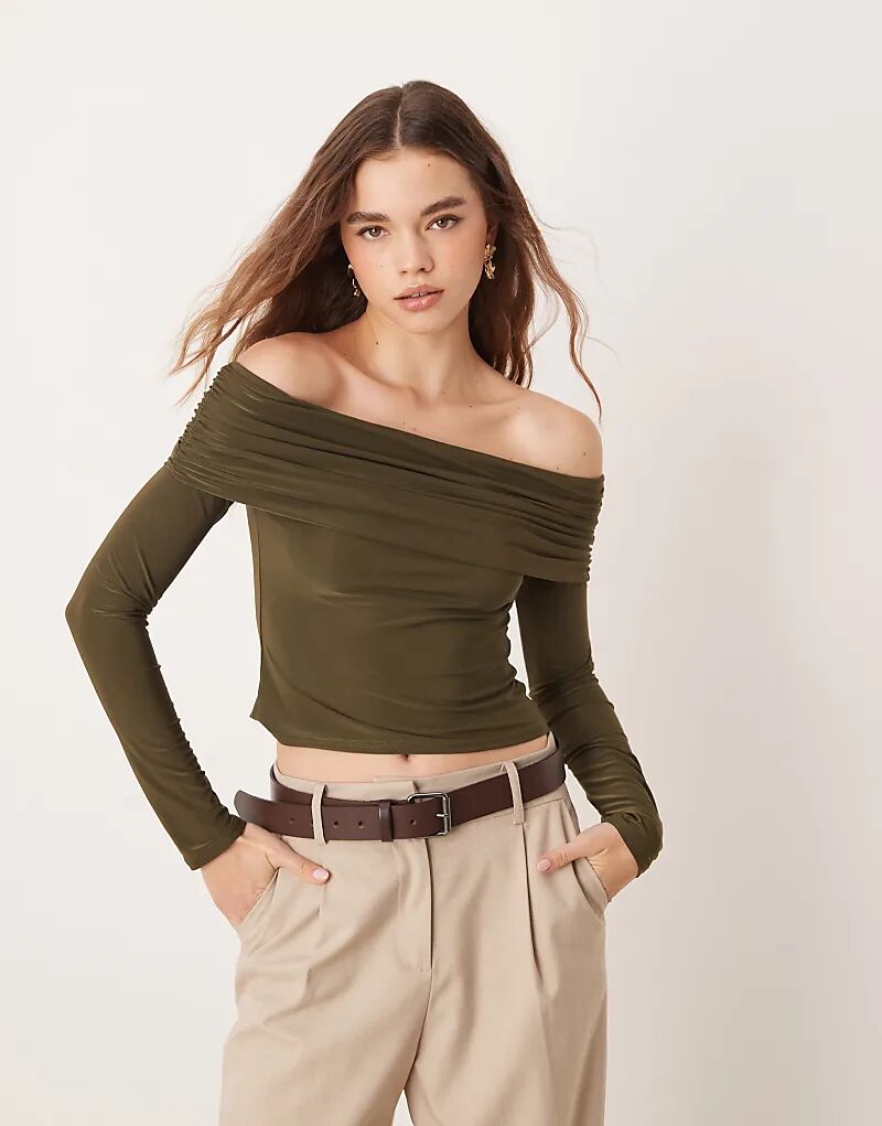 

Мягкий топ-бардо цвета хаки Miss Selfridge