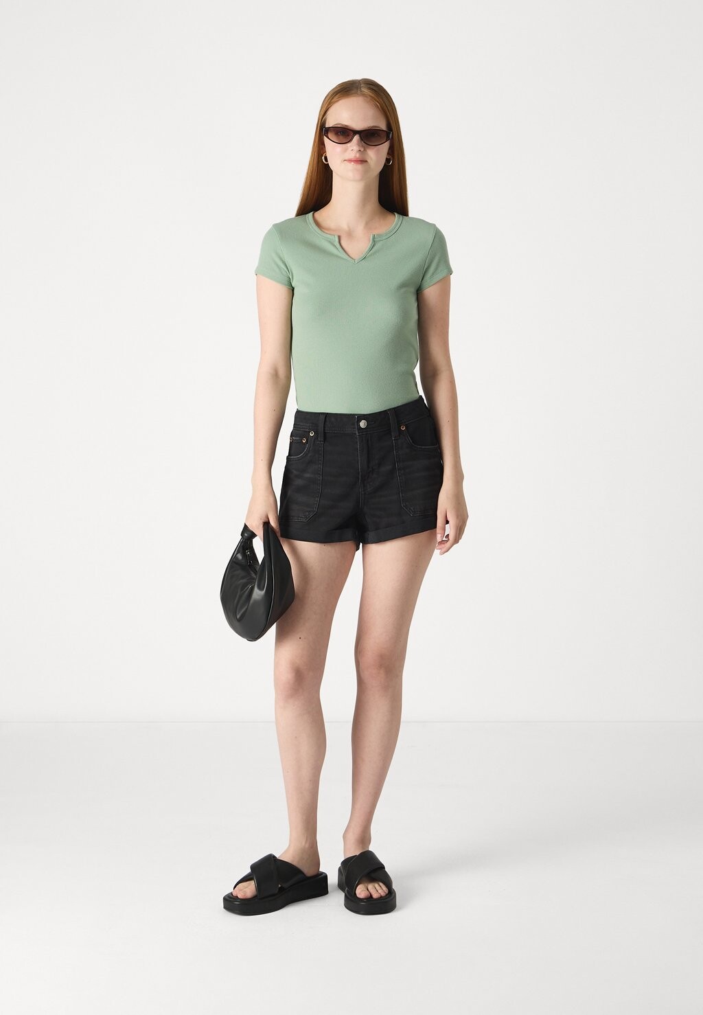 

Джинсовые шорты EASY SHORTIE American Eagle, черный