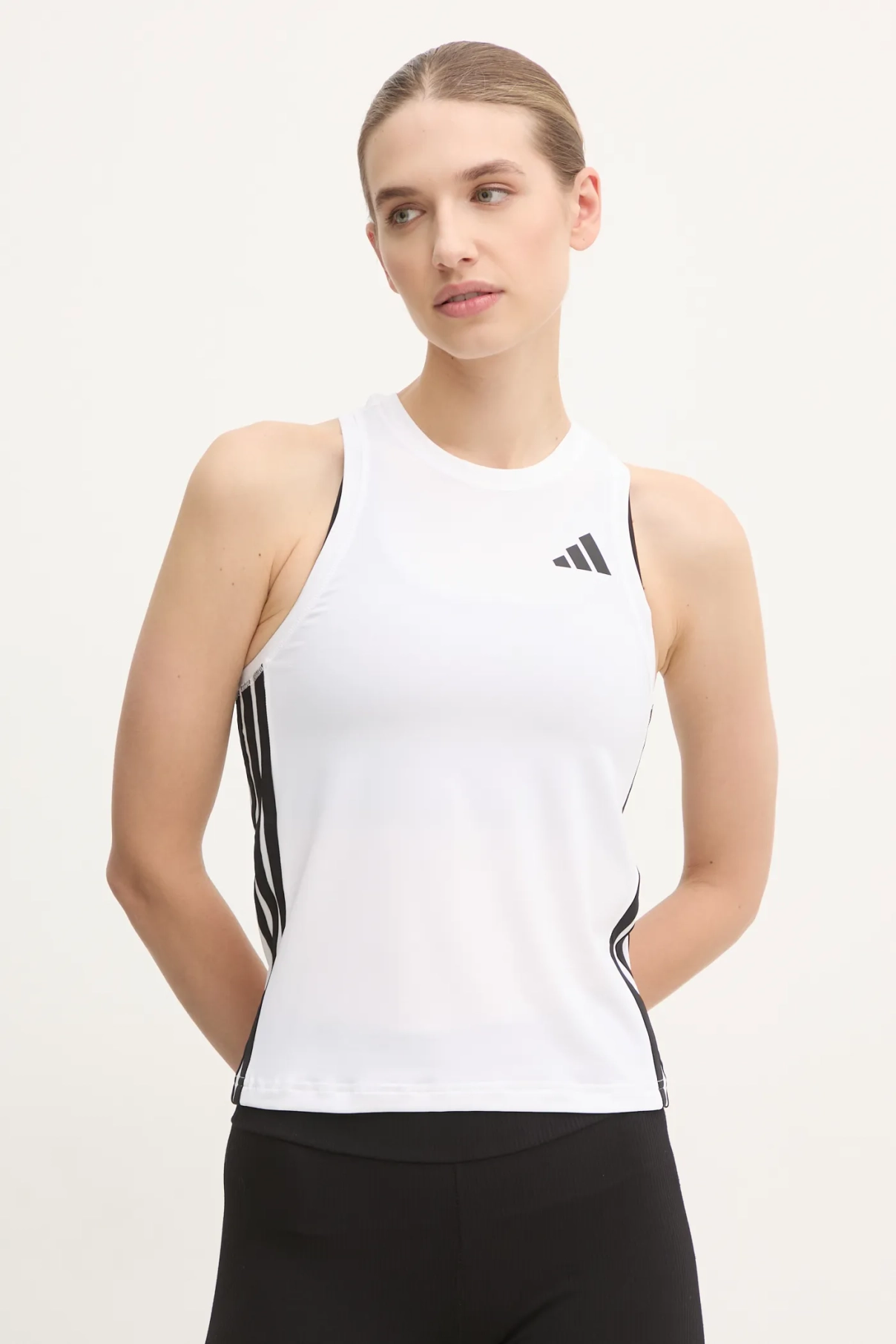 

Тренировочный топ Train Essentials adidas Performance, белый