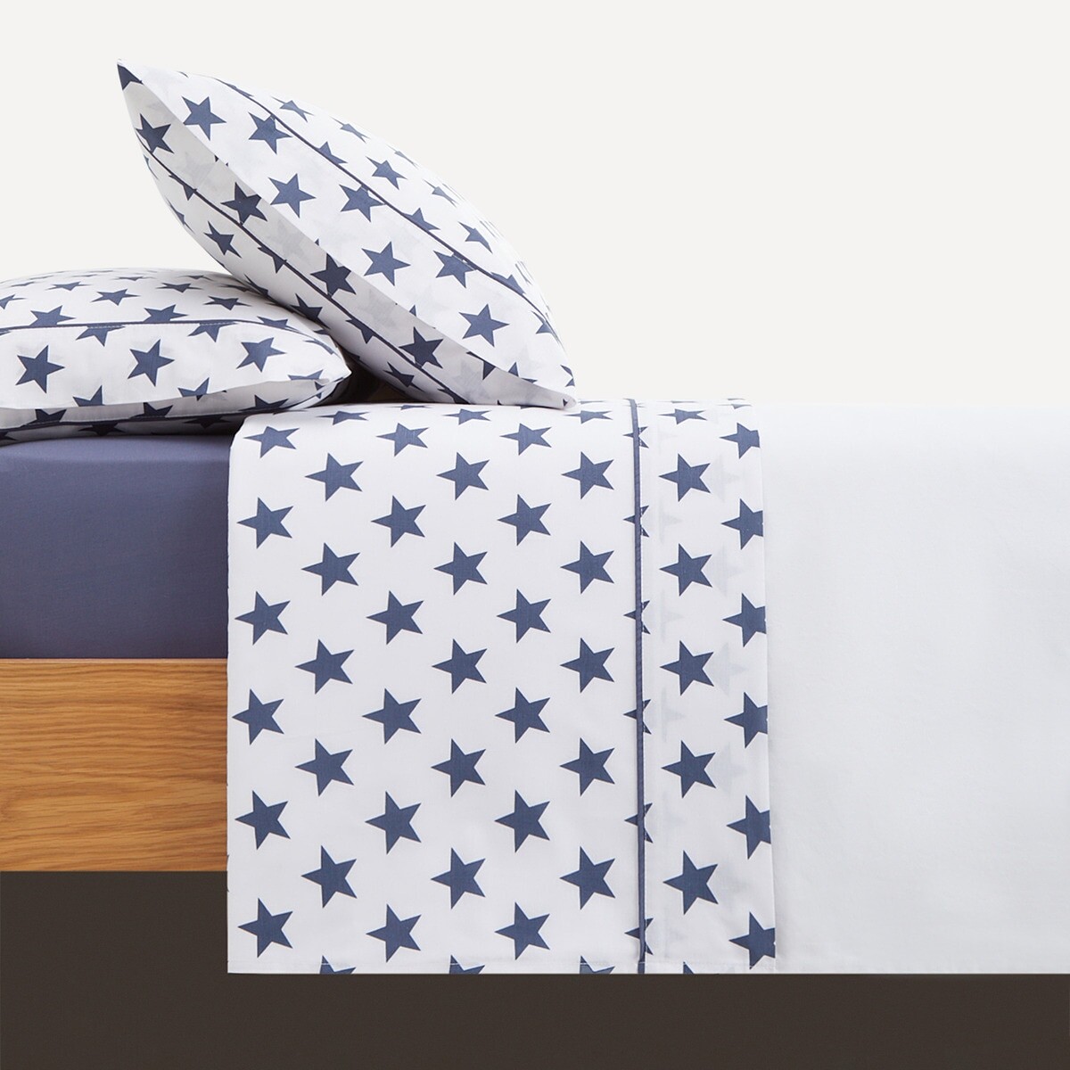 

Комплект постельного белья Cosmic Basics El Corte Inglés, синий
