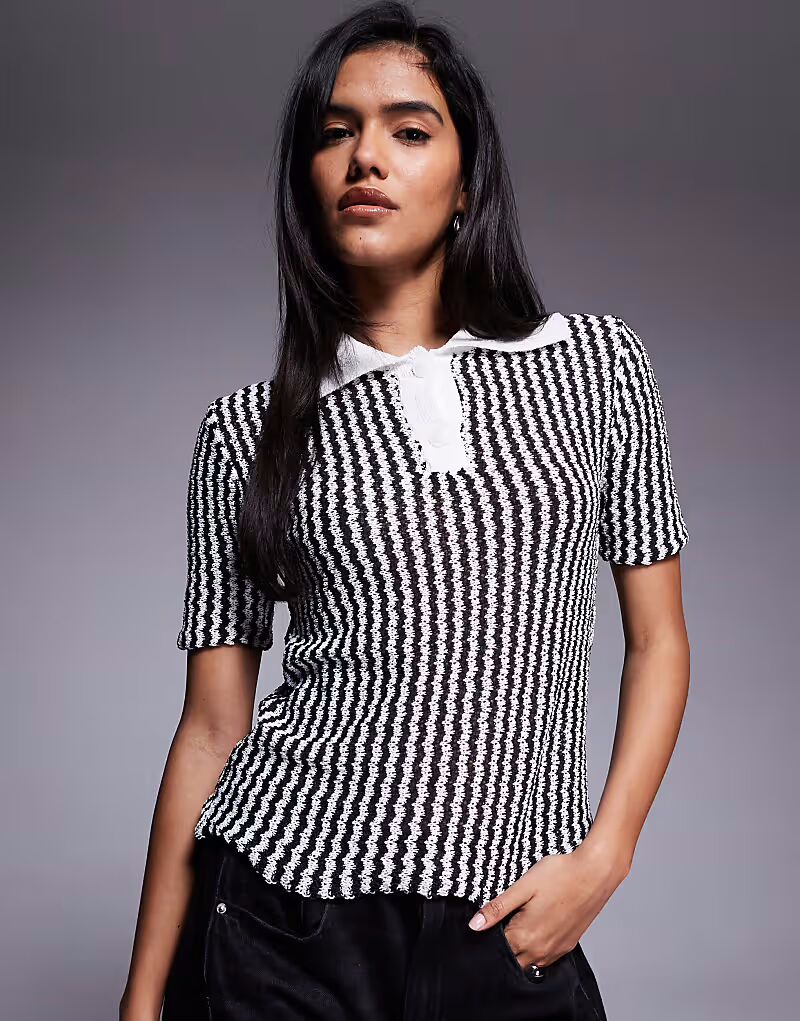 

Вязаный топ Tristar с контрастным воротником в черно-белую полоску Princess Polly