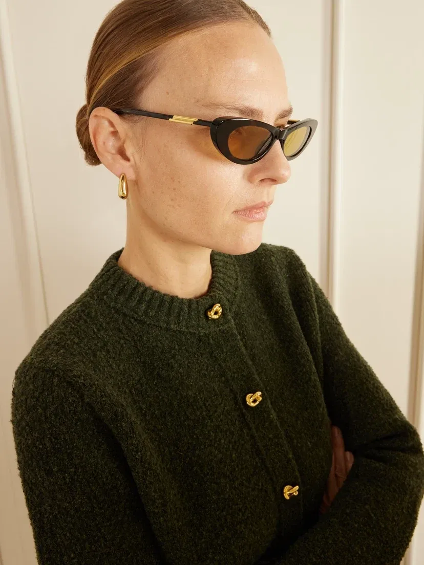 Солнцезащитные очки в черепаховой оправе Ribbon «кошачий глаз» BOTTEGA VENETA EYEWEAR, коричневый — фото 4