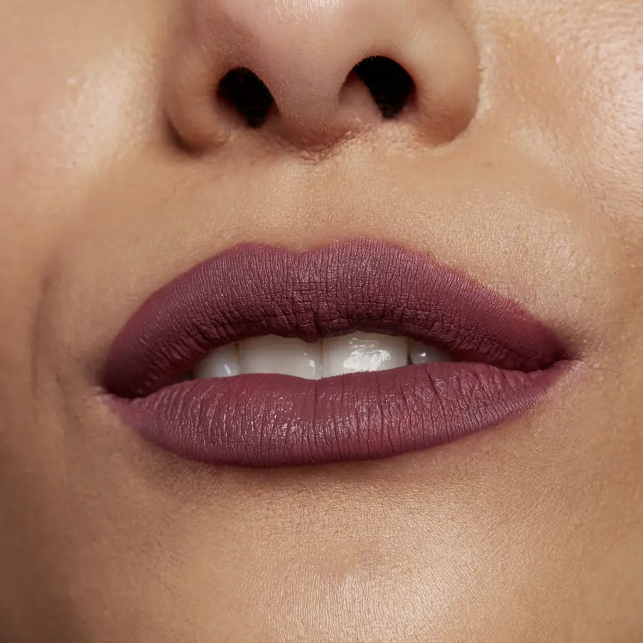 Губная помада NYX Professional MakeUp Lip Lingerie XXL 14 Bust Ed Purple Mauve — фото 3