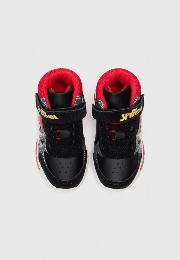 Кроссовки с мигающей подошвой в стиле человека-паука Friboo, Black/Red — фото 4