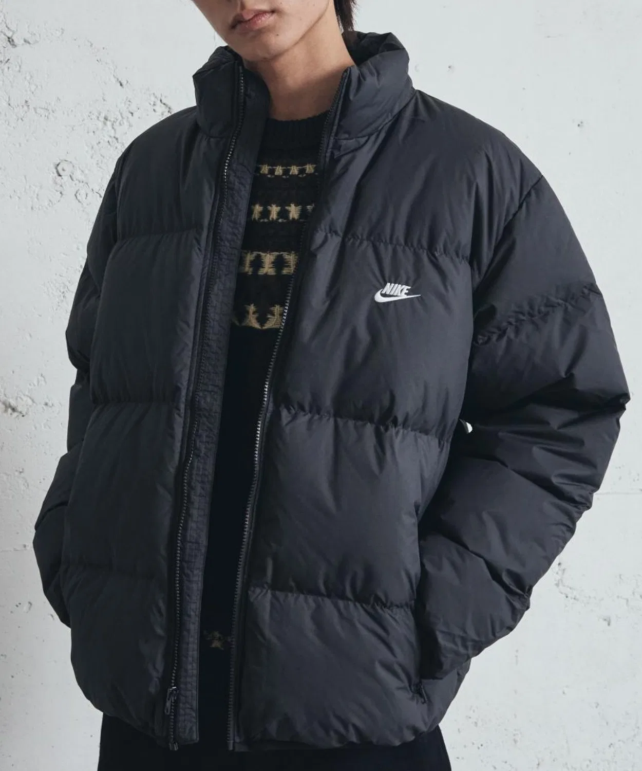 Куртка-пуховик Nike Sportswear Club Therma-FIT мужская, чёрная