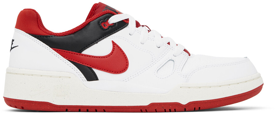 

Бело-красные низкие кеды Full Force Nike