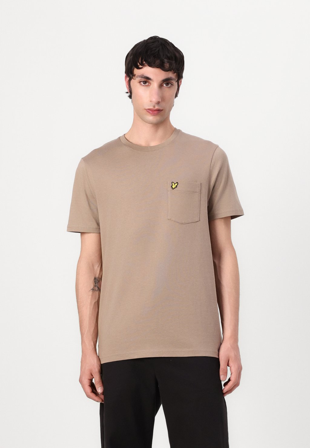 

Базовая футболка POCKET Lyle & Scott, бежевый