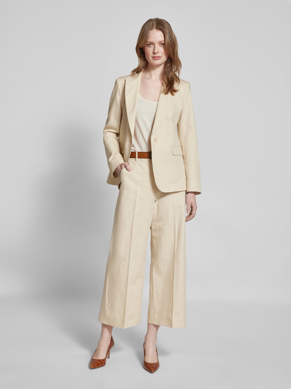 

Брюки широкие со стрелками, модель «ZIRCONE» Weekend Max Mara, песочный