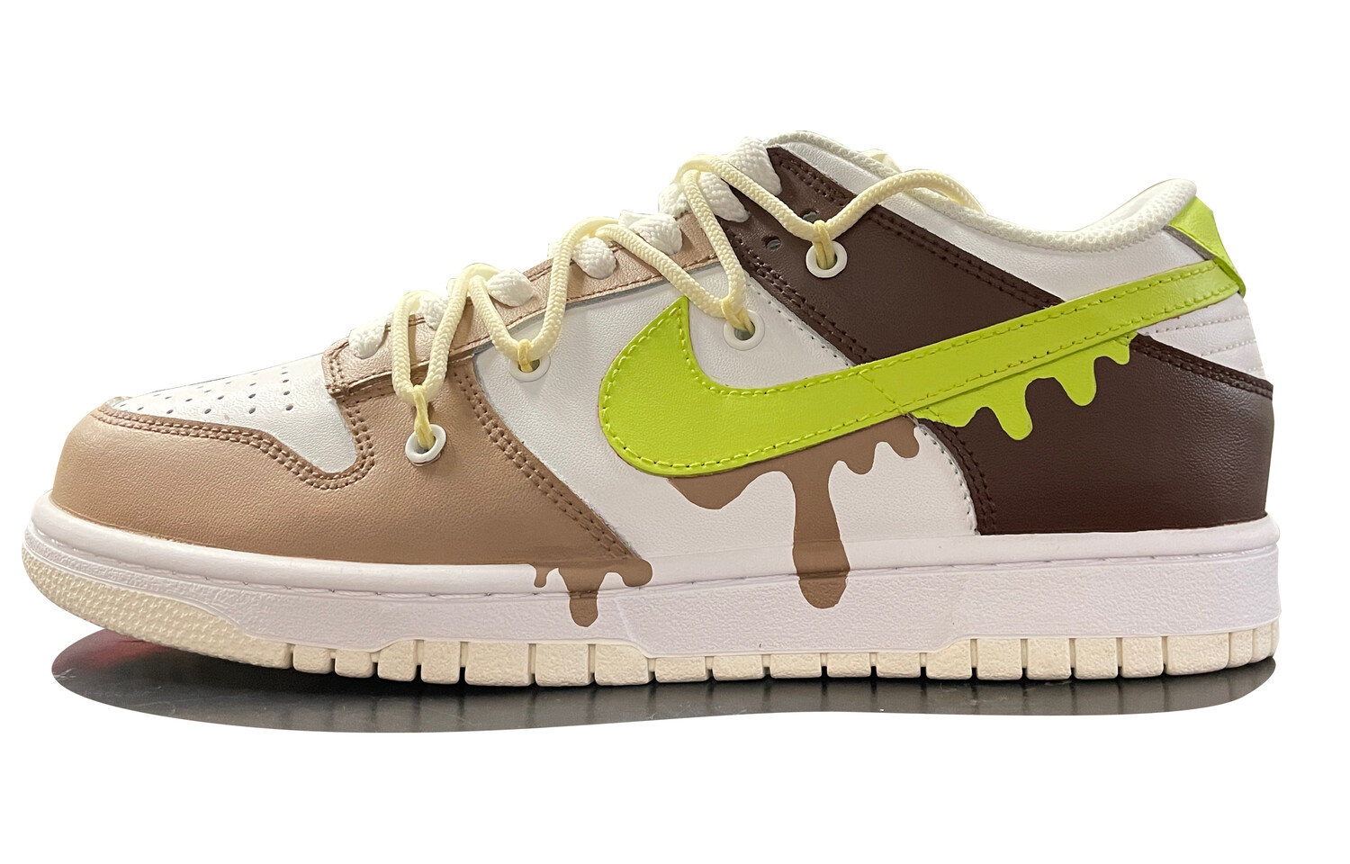 

Кроссовки Nike Dunk Skateboard Shoes Men Low-Top Brown Green/White