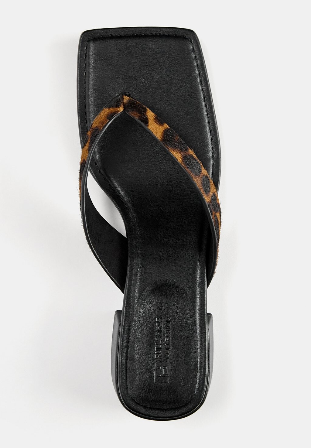 

Шлепанцы LEOPARD PULL&BEAR, темно-коричнево-пестрый