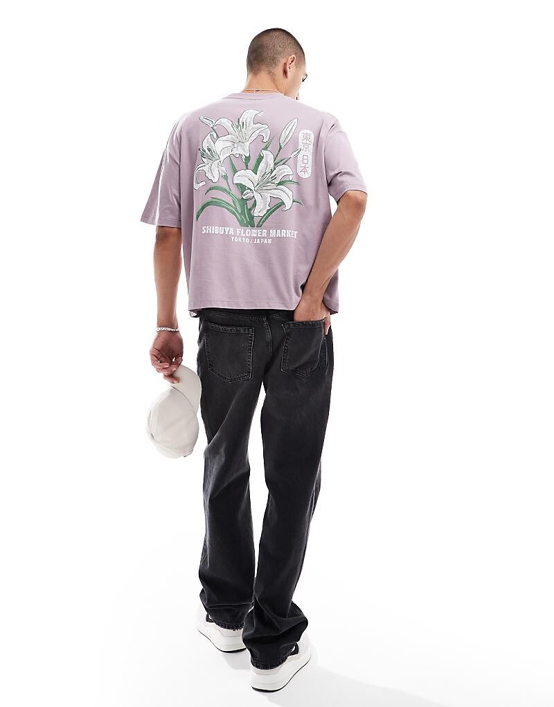 

Розовая объемная футболка свободного кроя с цветочным принтом на спине ASOS DESIGN