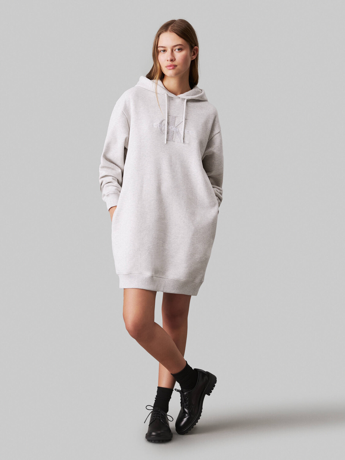 

Платье CALVIN KLEIN JEANS, серый