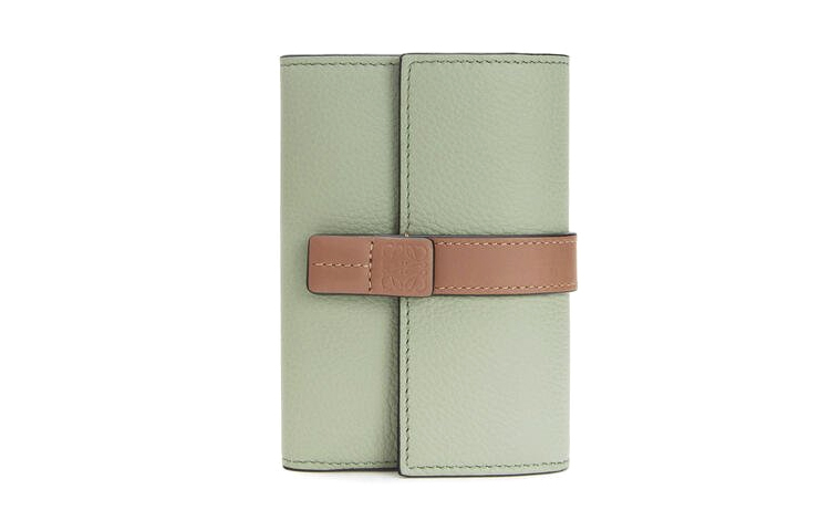

LOEWE Женский бумажник из телячьей кожи светло-зелёного цвета