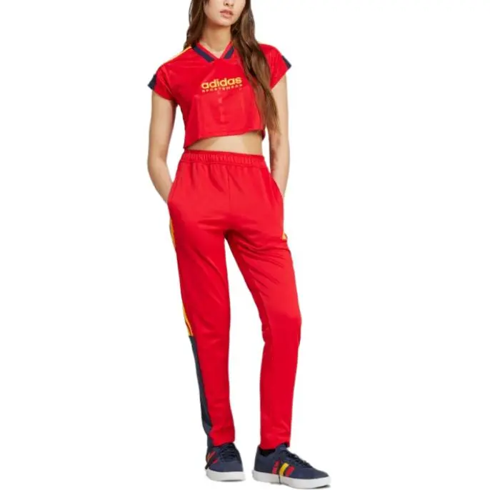 Женская футболка Adidas Tiro Cut 3 Stripes Crop Better Scarlet/Legend Ink/Bold Gold, светло-алая — фото 4