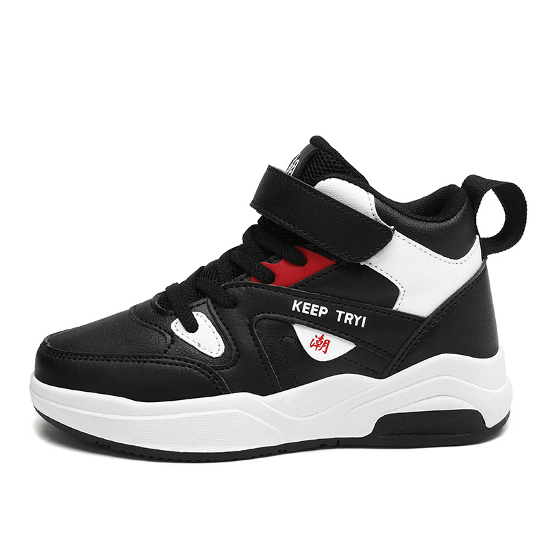

Детские кроссовки Mid top Kids Lifestyle Shoes Peter pan, белый/черный