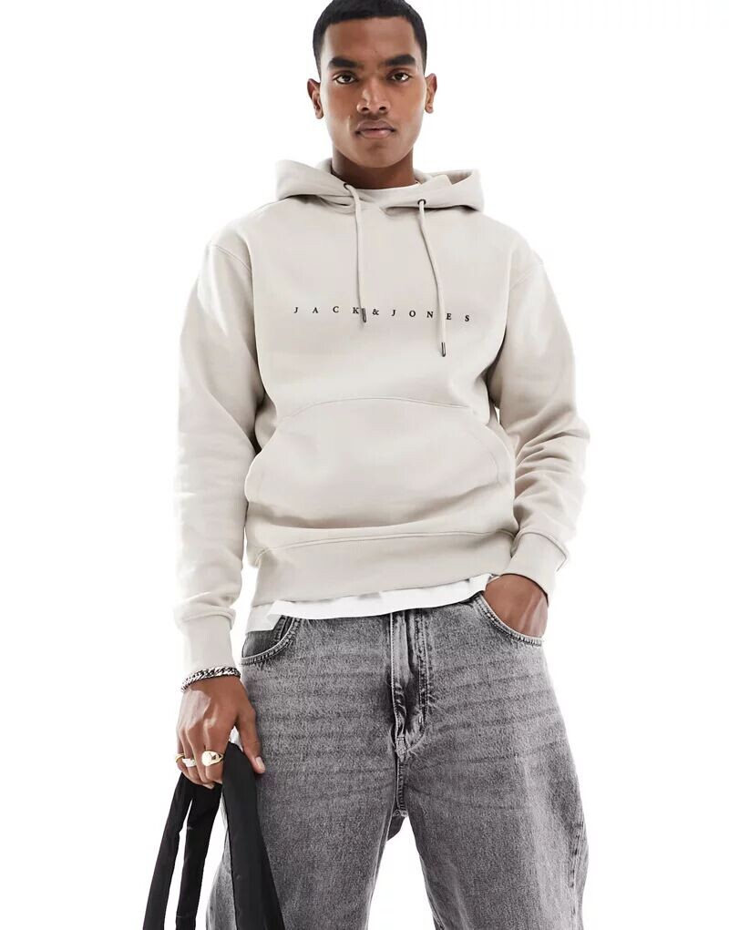 

Бежевая толстовка оверсайз с логотипом на груди Jack & Jones