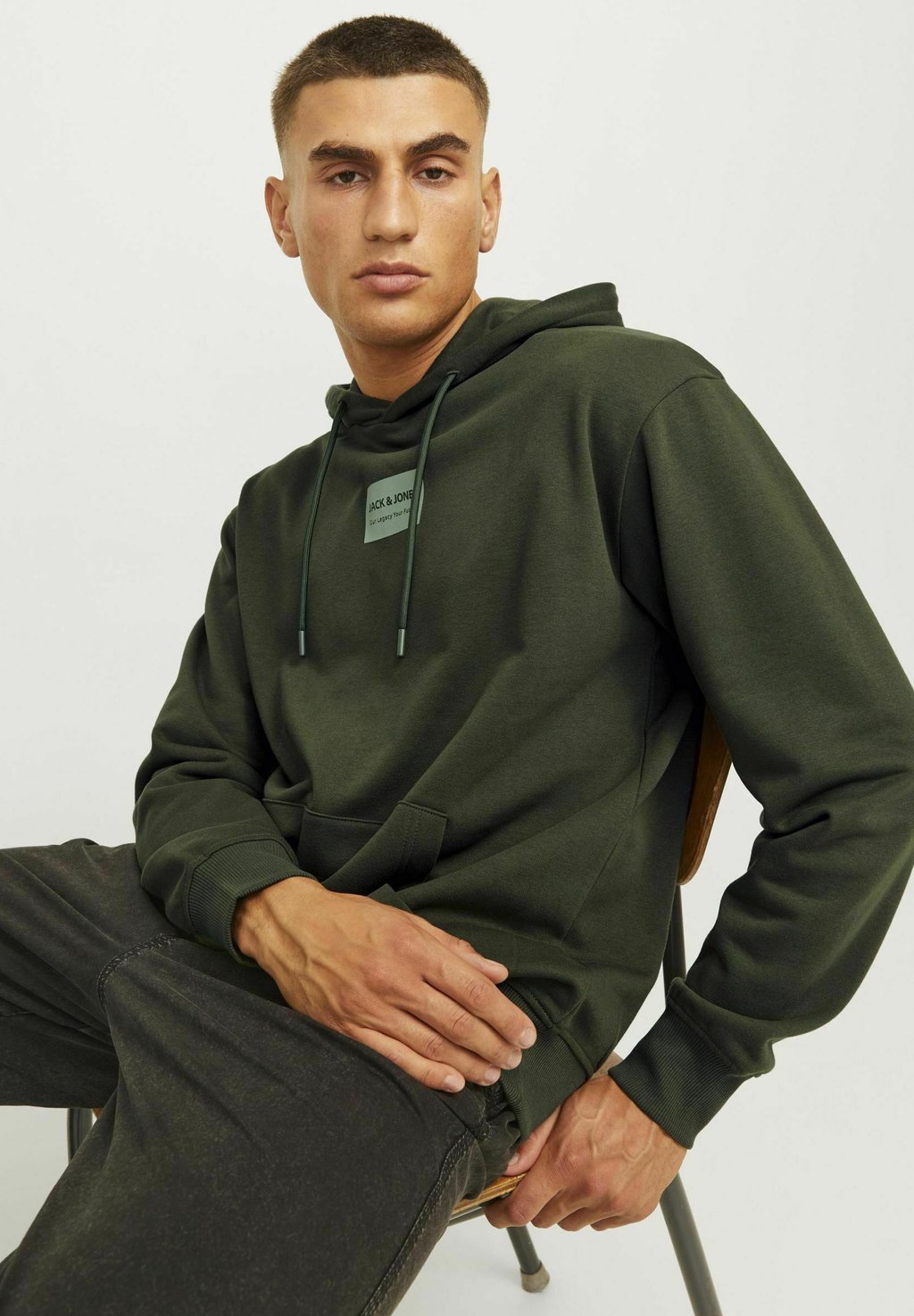 

Толстовка с капюшоном Jack & Jones, зеленый