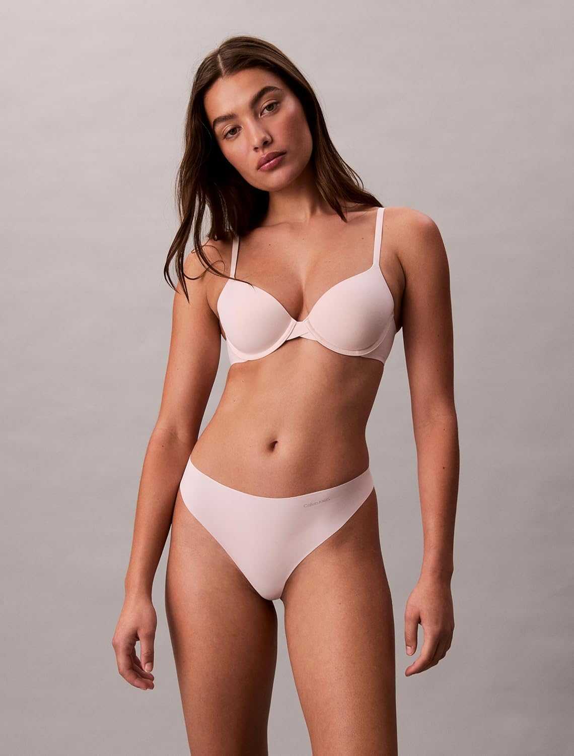 Женские бесшовные трусики-стринги Calvin Klein Invisibles, 5 шт., Red Stamp/Nymphs Thigh/Black/Cedar/Speakeasy — фото 4