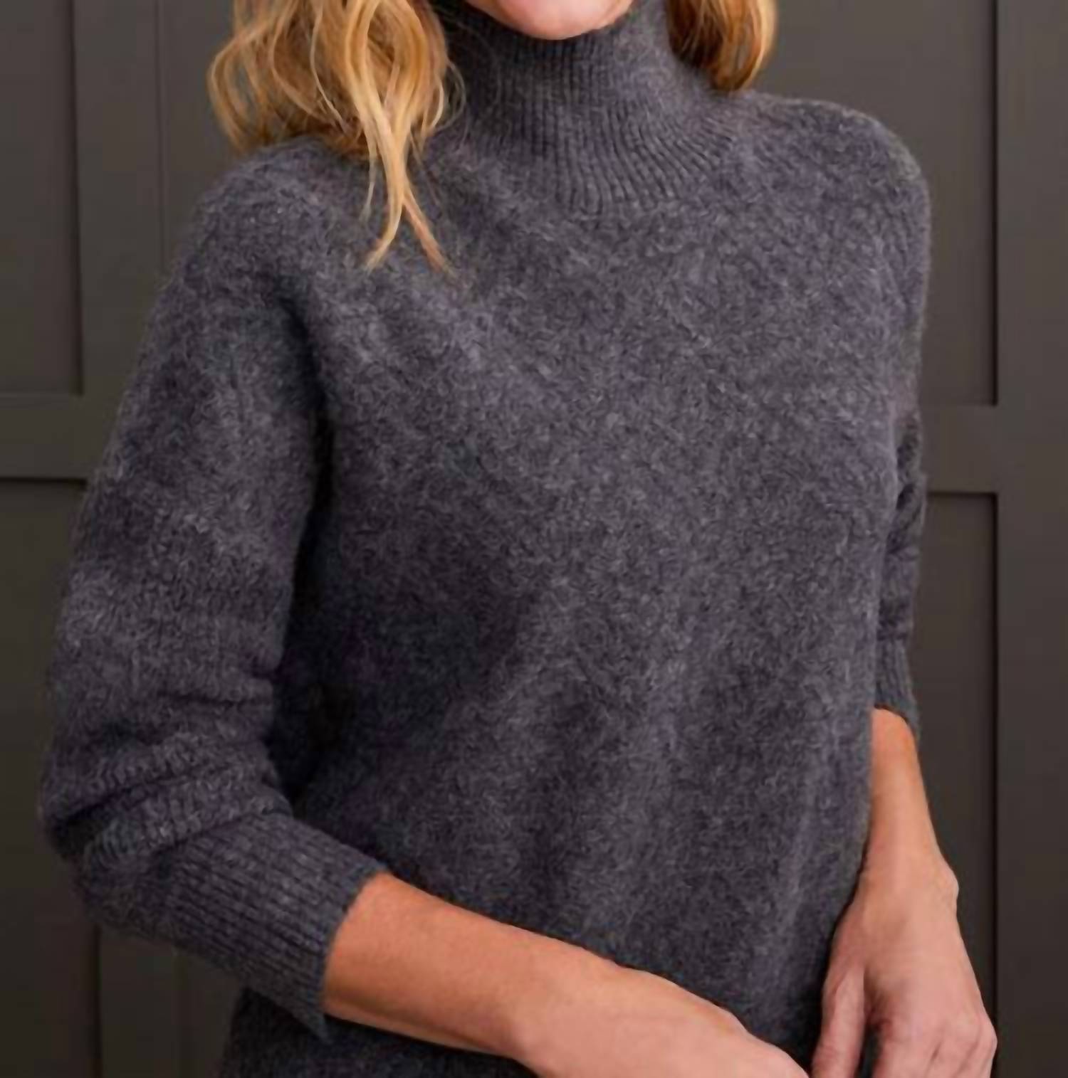 

Свитер с воротником-стойкой в ​​угольно-сером цвете Tribal, Charcoal