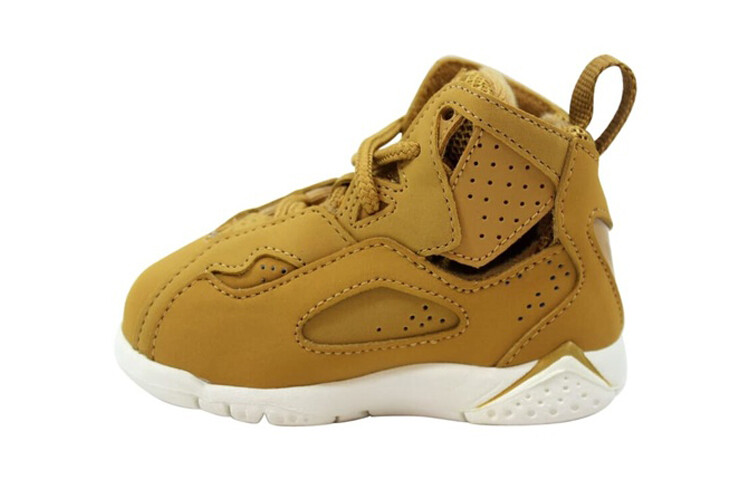 

Кроссовки Jordan True Flight Golden Harvest TD
