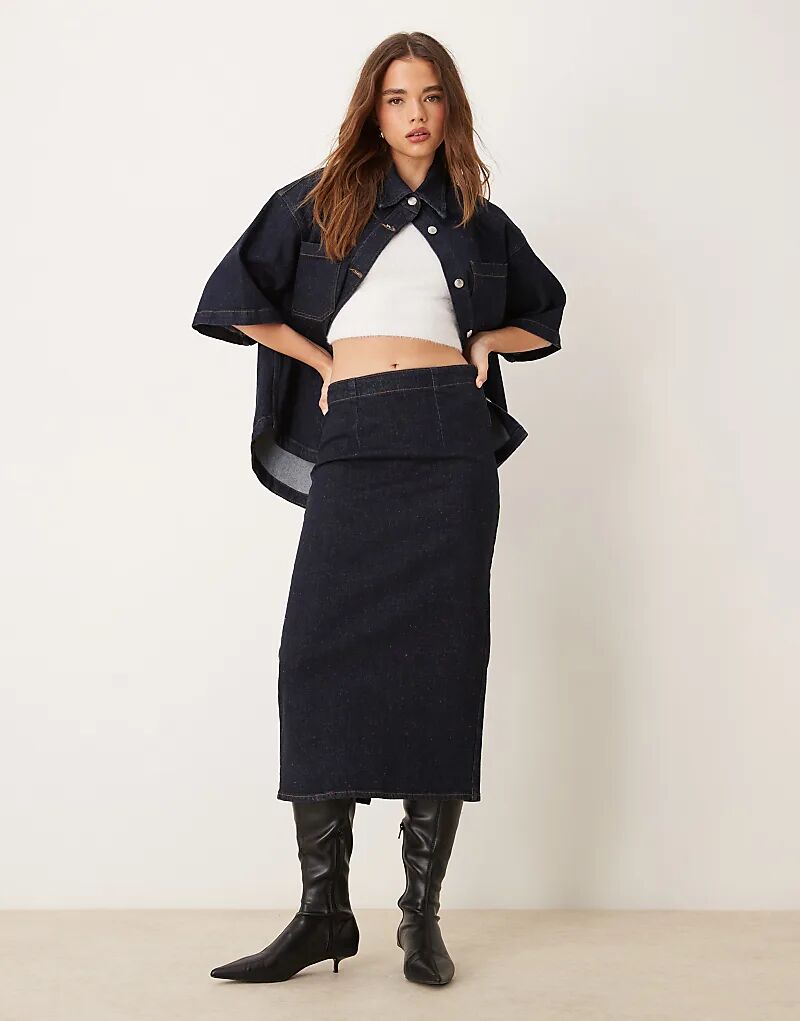 

Юбка-карандаш из денима цвета индиго ASOS DESIGN