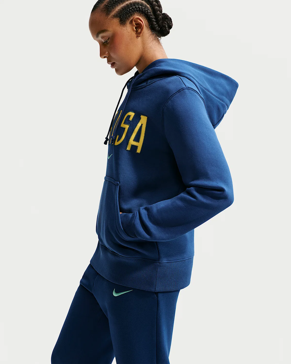 Женская толстовка Nike Soccer Pullover Hoodie Brazil Phoenix Fleece, Coastal Blue/Light Menta — фото 3