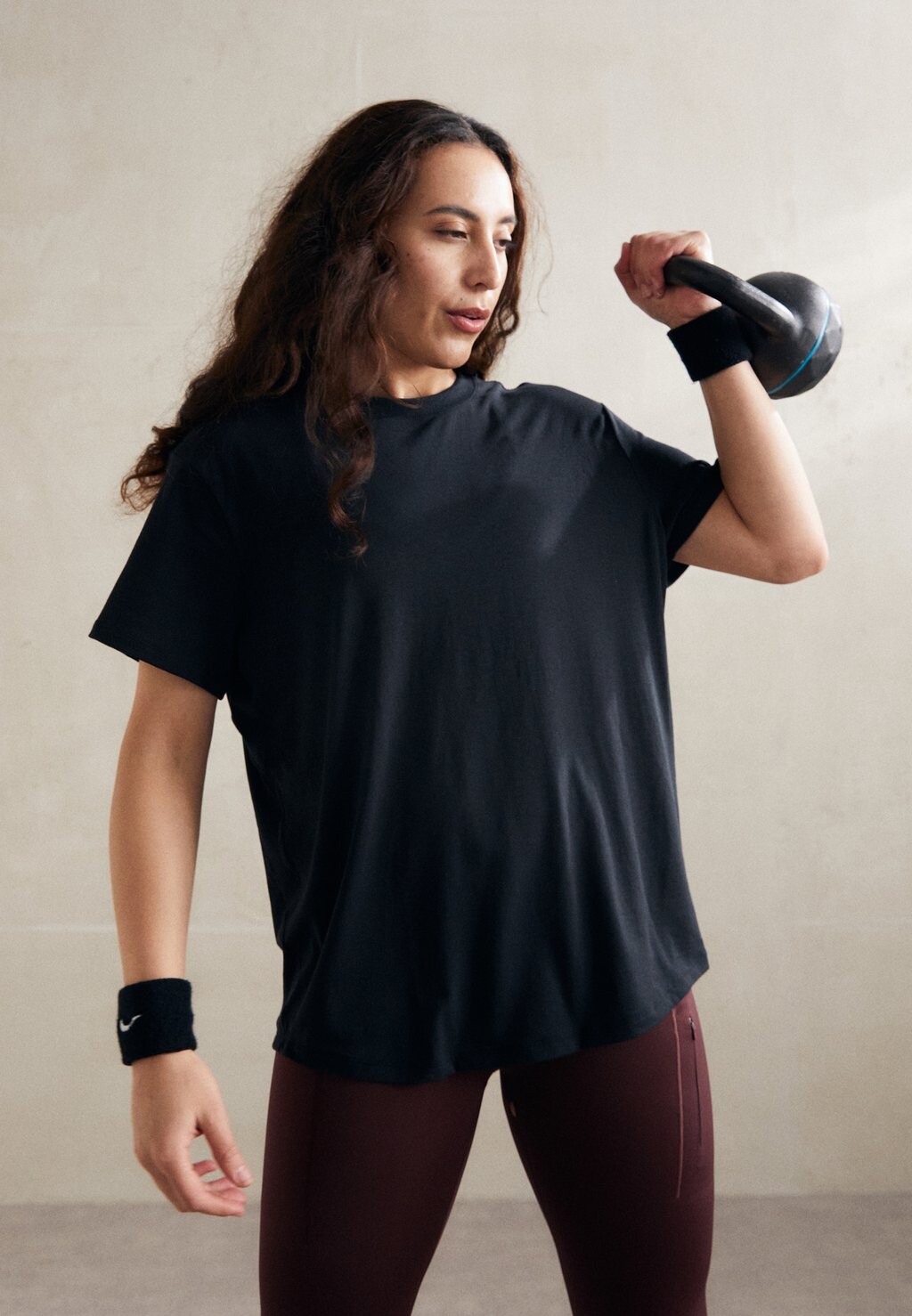 

Спортивная футболка One Relaxed Nike, черный