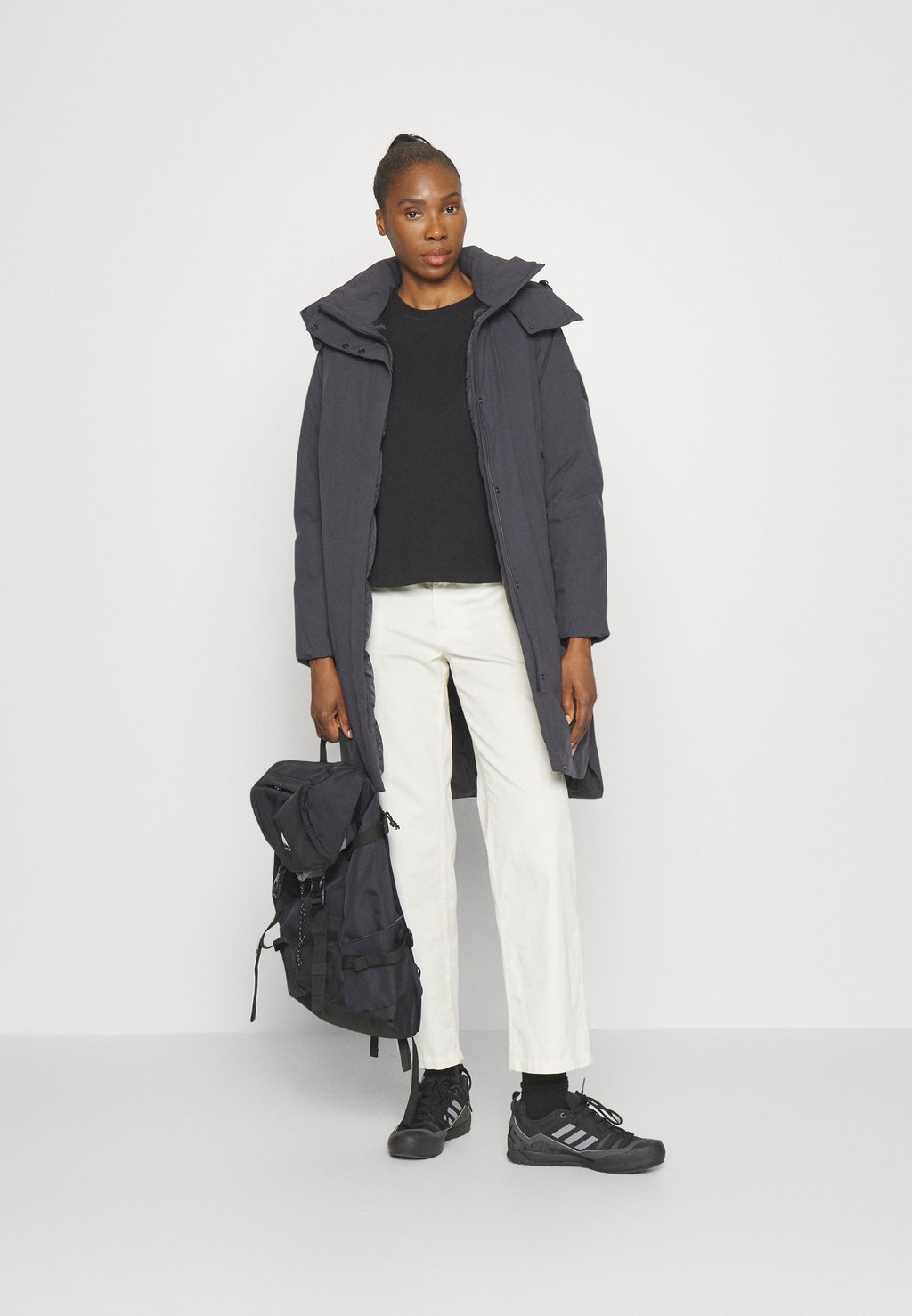 

Зимнее пальто LUISENPLATZ COAT Jack Wolfskin, черный