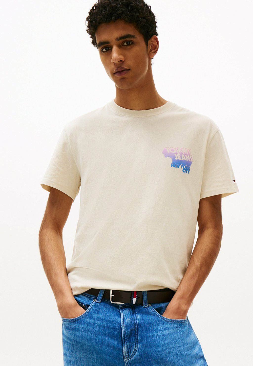 

Футболка с принтом STACK LOGO GRAPHIC Tommy Jeans, бежевый
